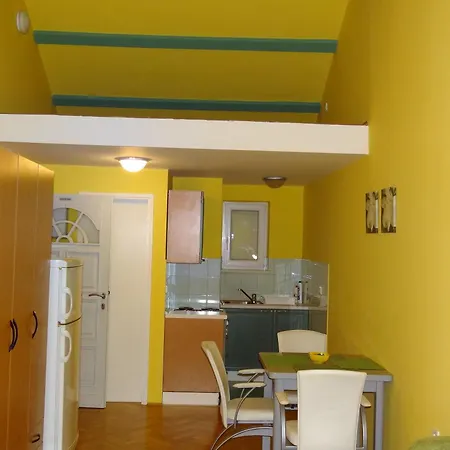Nautilus Apartment